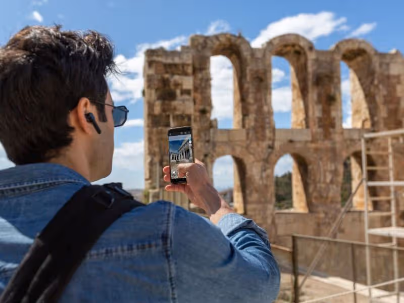 Visita autoguiada audiovisual à encosta sul da Acrópole